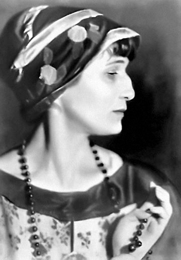 Anna Andreevna Akhmatova